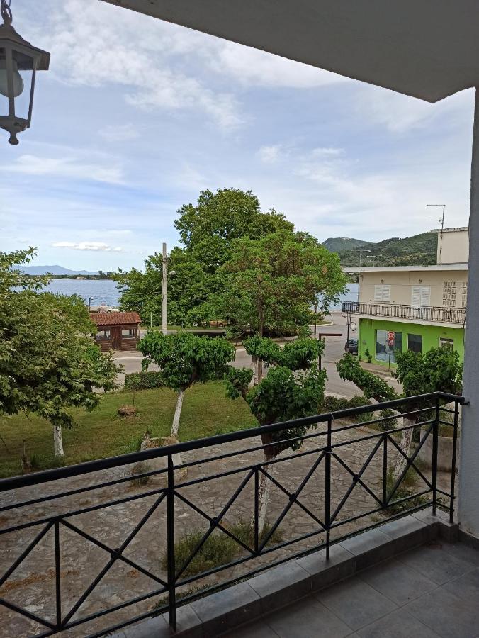 Anastasia - Efthimios Apartments Agios Konstantinos  外观 照片