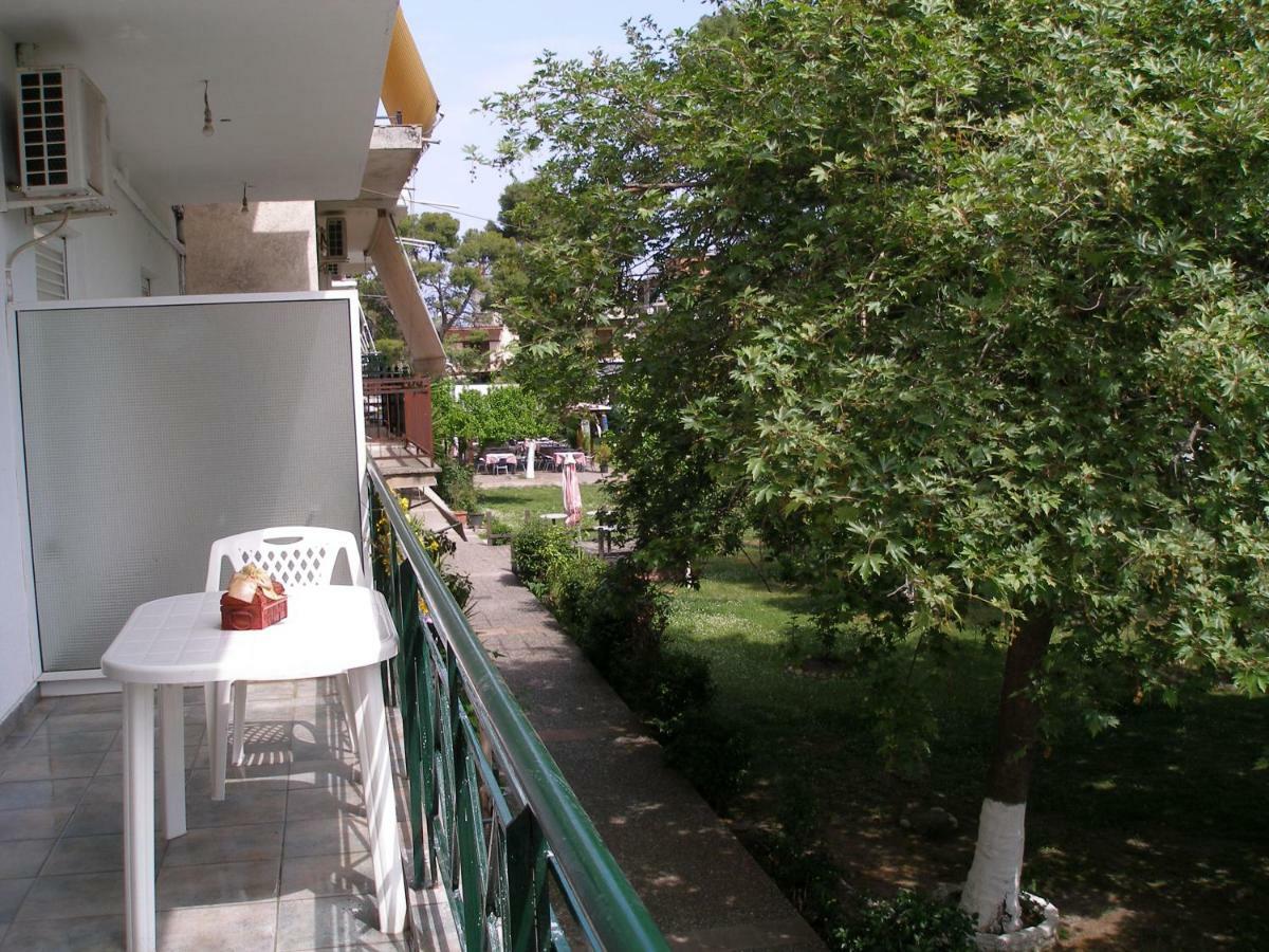 Anastasia - Efthimios Apartments Agios Konstantinos  外观 照片